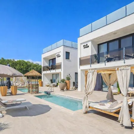 Villa Mare & Mimi Luxury Collection