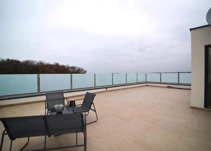 Mare & Mimi Luxury Collection Villa *